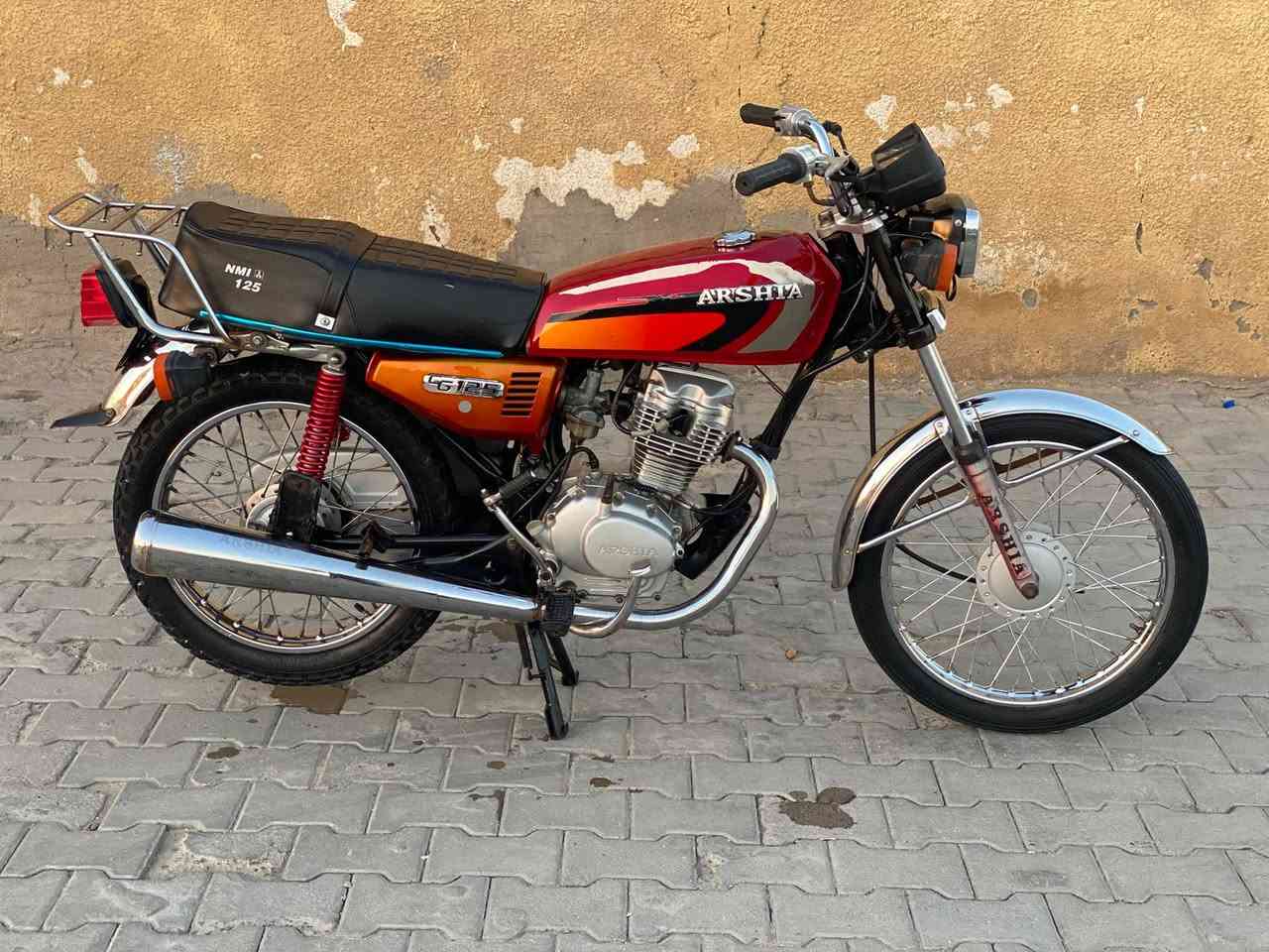 دراجه ارشا ايراني وراق اصولي موديل 2018مكفوله خوان سعر قفل كلش. 700👉بدون دهره عنوان بصره ساحه سعد قرب الكراج ***********
