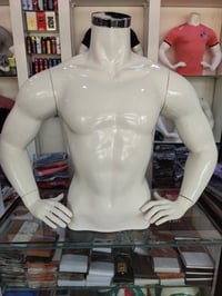 مانيكان نص جسم • أكثر من 100 • نظيفة