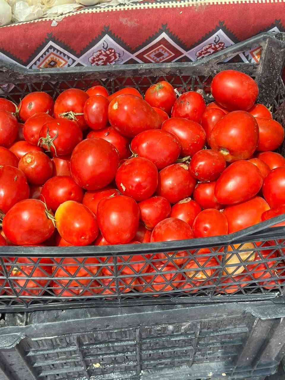 السلام عليكم
نعلن لكم (علوة العكلي)

صندوك الطماطه ١٥ كيلو ٤٠٠٠🍅
بطاطه          ٧٥٠.   ٣. الفين🥔
 بصل             ٧٥٠.   ٣ الفين
بيدنجان         ٧٥٠    ٣.  الفين🍆
خيار.              ٧٥٠.    ٣. الفين🥒
طماطه.            ٥٠٠🍅
شجر.              ٥٠٠🥒
طرعوزي.        ٥٠٠ 🥒

بطاطه جبسيه حمره ١٠٠٠🥔
جزر.          ١٠٠٠🥕
ثوم.         ٣٠٠٠🧄
فلفل بارد. ٢٠٠٠🌶
باميه.       ٧٥٠ 

ركي شرط ٥٠٠🍉
بطيخ ٥٠٠🍈

#الفواكه
عنب.      ١٠٠٠🍇
موز.       ١٥٠٠🍌
برتقال.    ١٥٠٠🍊
يوسفي.  ١٥٠٠🍊
تفاح.      ١٥٠٠🍎

خوخ.              ٢٠٠٠🍑
مشمش.            ٢٠٠٠            
اللو.                 ٢٠٠٠🫒
عنجاص.          ٢٠٠٠🍑

كرز                  ٤٠٠٠🍒
الليمون.           ٣٠٠٠🍋

الخضره 🥦🥬🫚
 تشكيله  ٥  أبألف
سلق ٥٠٠

العنوان الشرقاط مقابيل تل الحمدان مقابيل الاستداره قرب مخبز التل مقابيل ماركت الاسوار 

زورونا وحياكم الله


**إذا كنت صاحب هذا الإعلان وتريد حذفه لأي سبب، رجاءا أرسل رسالة إلى الدعم الفني**