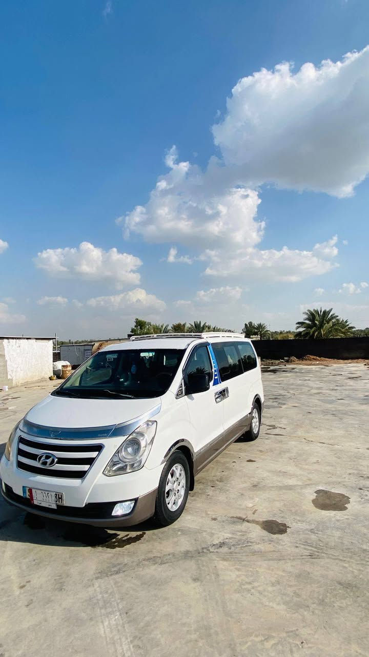 سلام عليكم للبيع ستاركس موديل 10 مفتوح 
محرك نضيف سياره جاهزه رقم بابل تحويل ثاني يوم 
سعرها 145 وبيها مجال مكان السياره بابل النيل 
***********
