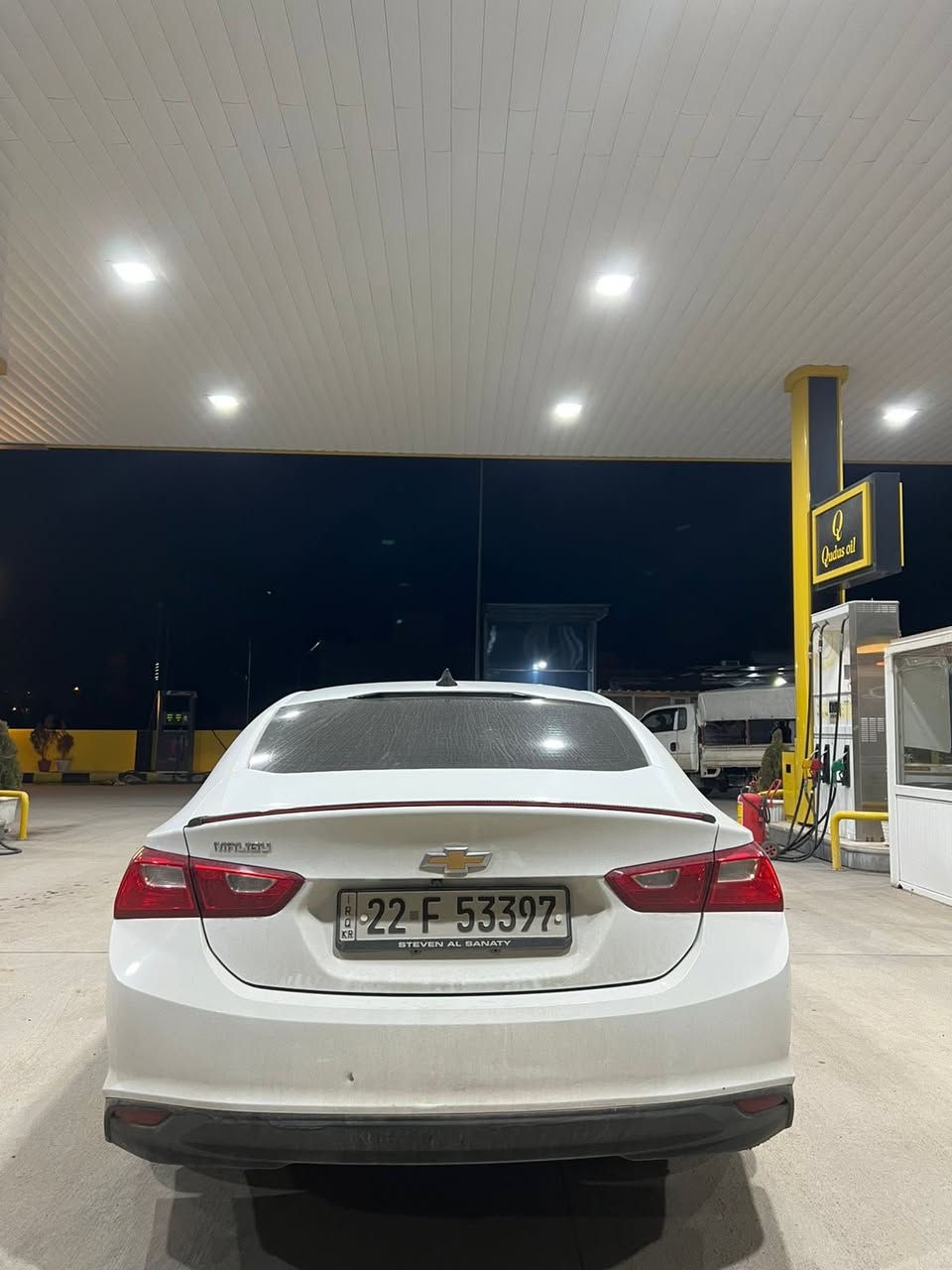 ماليبو 2017
گير و محرك مكفول ومامفتوح 
ربع بنيد صبغ بدون دواخل بدون ارباك 
السياره بدون ملاحظات ما بيها بارد 
مكان زاخو 
السعر 94 ومجال قليل 
 واتساب ***********
