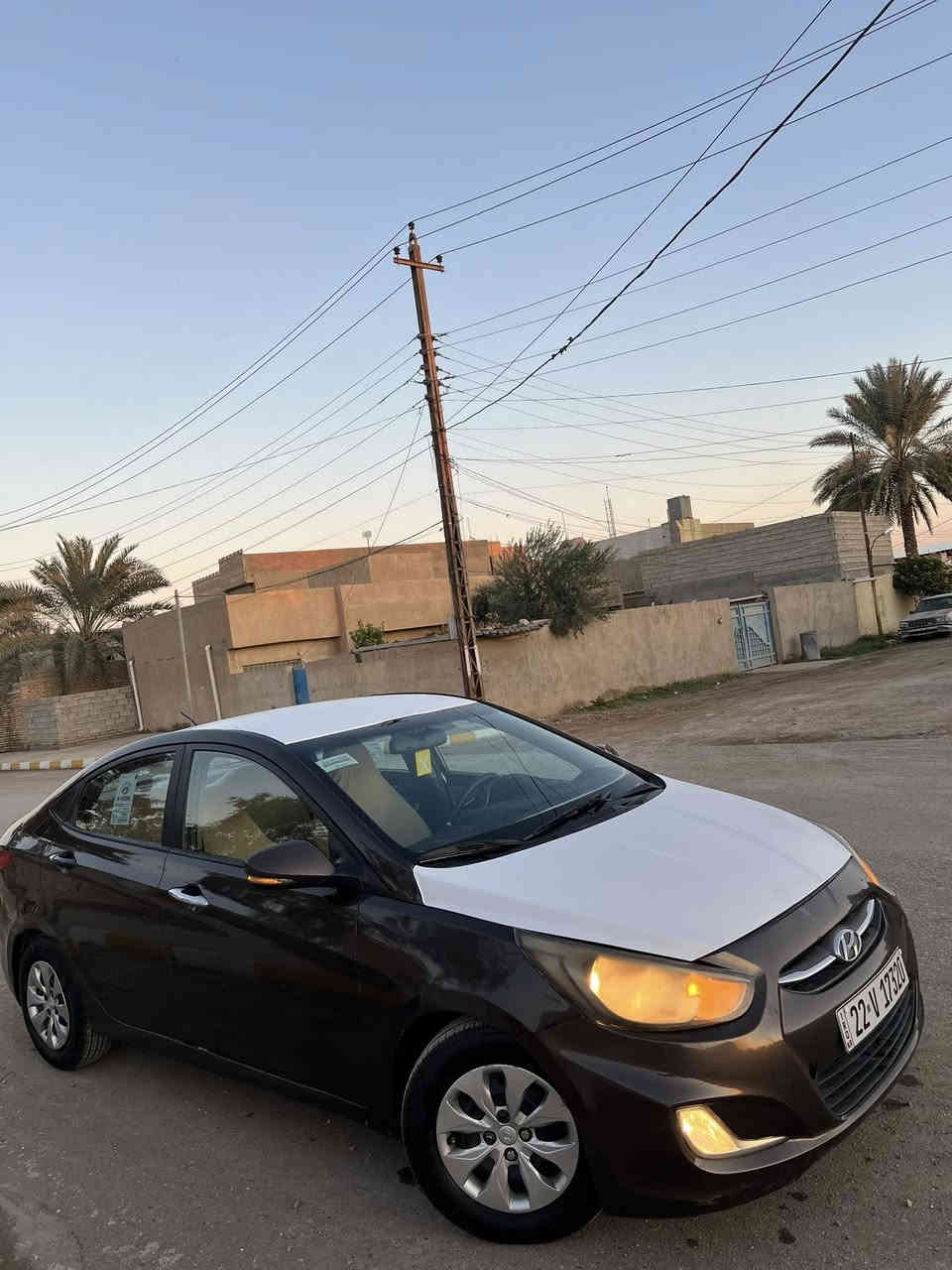 السلام عليكم 
هونداي اكسنت 2016 خليجي رقم أربيل دولي هزه سنويه جديد شرط التحويل محرك 1600 دوش شرط كير أوتوماتيك شرط 
صدر تخم تاير جديد. تدفئه و تبريد شغال. داخل لونين سنتر لوك اشاير ب مري. مرايات كهرباء نضام ايكو. بيها طخه ب چاملغ الأمامي. وصبغ حزام جماليه رش فقط 
مكاني سامراء السعر 90 بيها مجال 
***********
