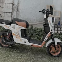 R9 H900 • موديل ٢٠٢٥ • مدى ٥٠-٧٠كم
