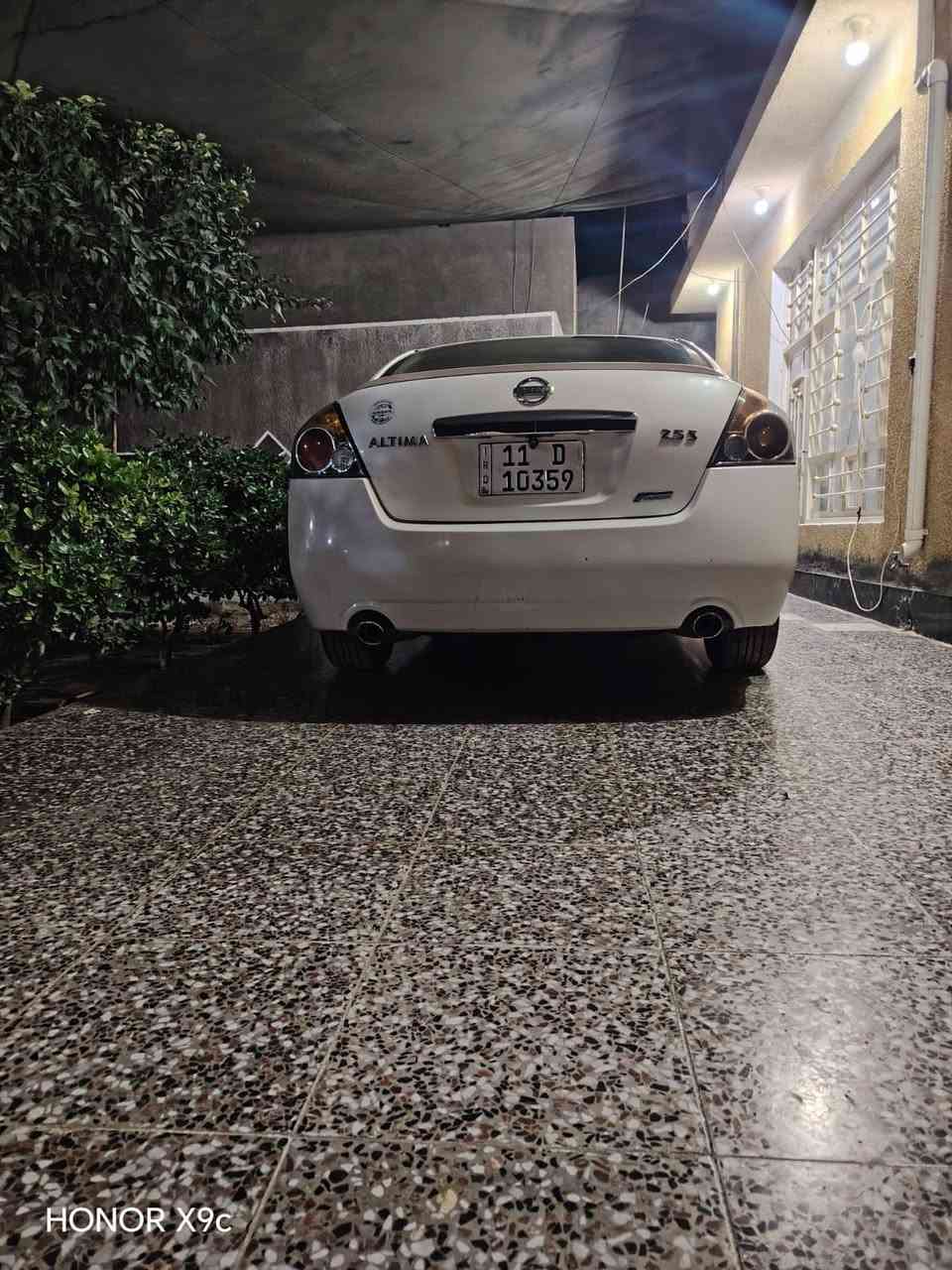السلام عليكم 
نيسان التمة موديل 10 خليجي 

رقم بغداد بسمي سنوية وارقام وهزا جديد تحويل ثاني يوم

السيارة كلين بدون صبغ

السيارة احلا من الصور

مكينا كير تبريد صدر تايرات كلا جديد 

السيارة مال بيت وعلا ايدنا خير من الله 

السعر 107 وبيها مجال 

***********
