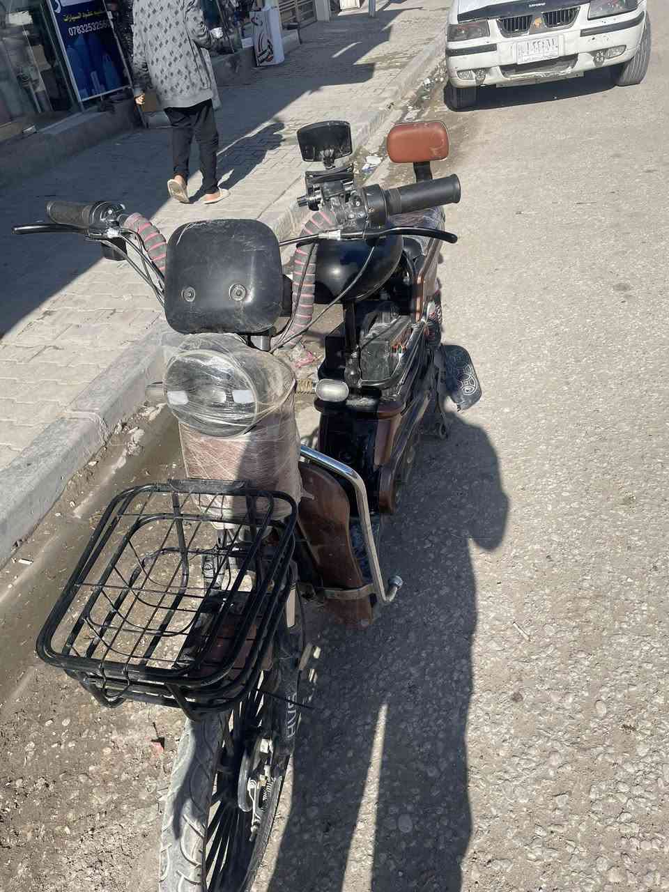 باسكل شحن حجم ٢٠
٥بطاريات بلادي مابيهن شي   ستخدام شهر ونص 
سعر ٣٠٠بي مجال مكاني حي ميسان  رقم *********** واتس  او علق وجيك خاص
