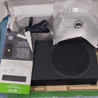 إكس بوكس سيريس اس • ملحقات أصلية • اشتراك جيم باس