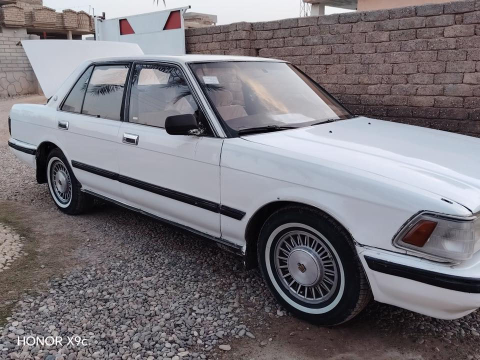 سيدان للبيع 
المواصفات
مكينه وكير وكسن كفاله
تبريد ثلج
غرفه جديده
كشنات وبطاين ودشبول جديد
تخم تاير جديد
صدر امامي وخلفي جديد
سياره مكفول من ضربه والكص والعيب الشرعي
سياره مال جناي 
جاهزه عله اخر بايه
رقم صلاح الدين خصوصي . تريد وكالة تريد تحويل 
السعر ٥٢ وبيها مجال 
رقم الهاتف / ***********
