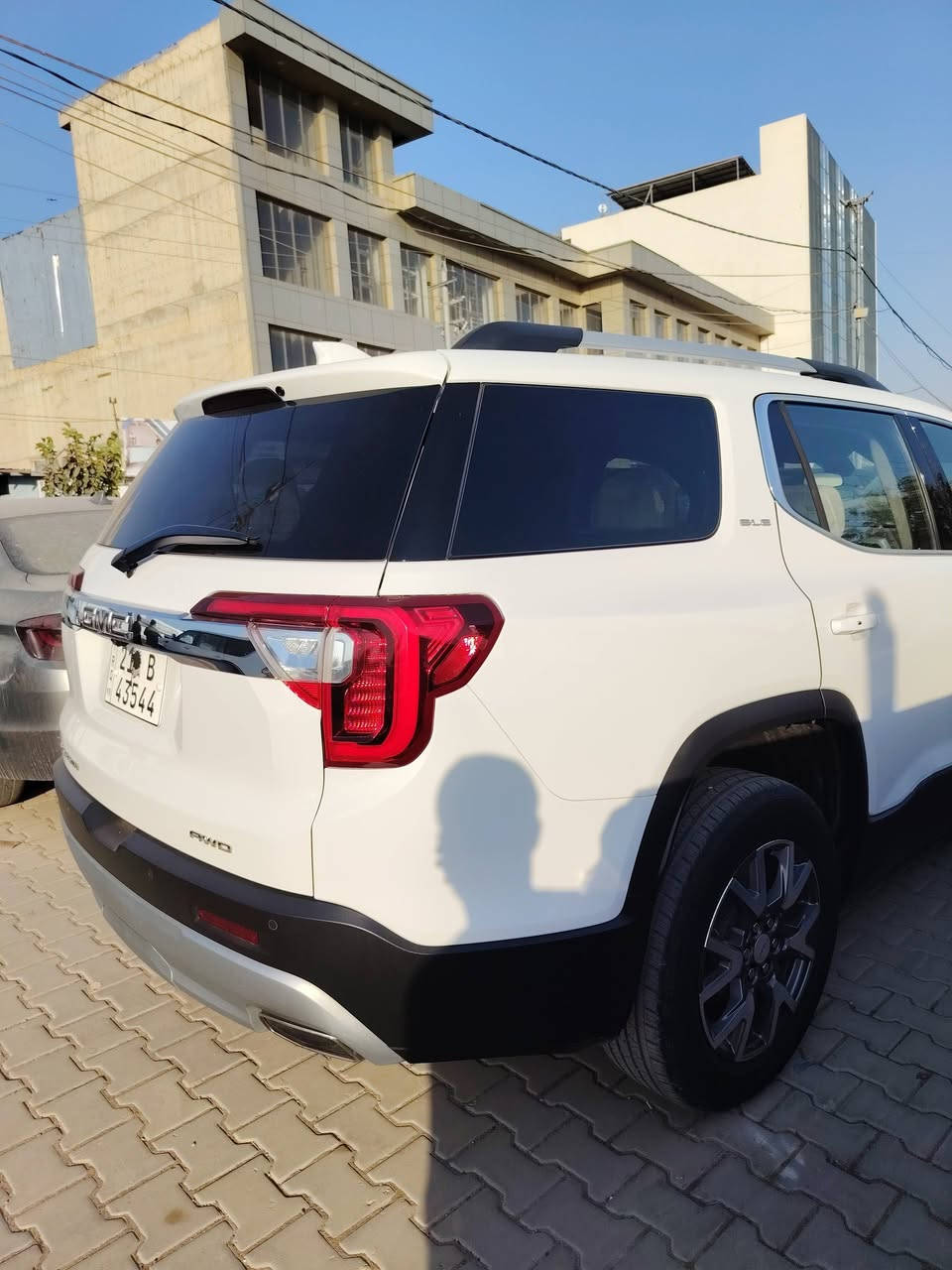 بسم الله   GMC ACADiA 2023
مكفولة مكفولة بدون سبخ 👉
بدون شاصي                     ارخص سعر من عراق(223)$
بدون تبديل
بيه  تعديل بارد فقطpdr
٣٦ الف  ماشيه.               مكان سليماني ***********
داخل رصاصي
مواصفات حلو  معرُف SLE
تايرات جديد زيروو
تغليف كشنات و ارضيات جديد
سيت  راديترات بلادي 👉
سياره جاهز خير من الله
صوره حادث موجود 👇
