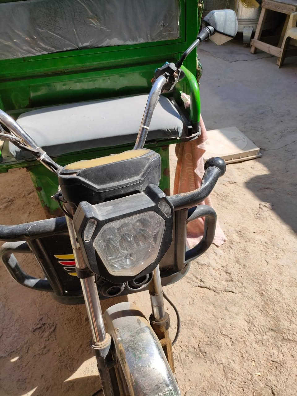 سلام عليكم ستوته شحن للبيع ابوغريب الشهداء سعرها 750 رقم بي واتساب ***********
