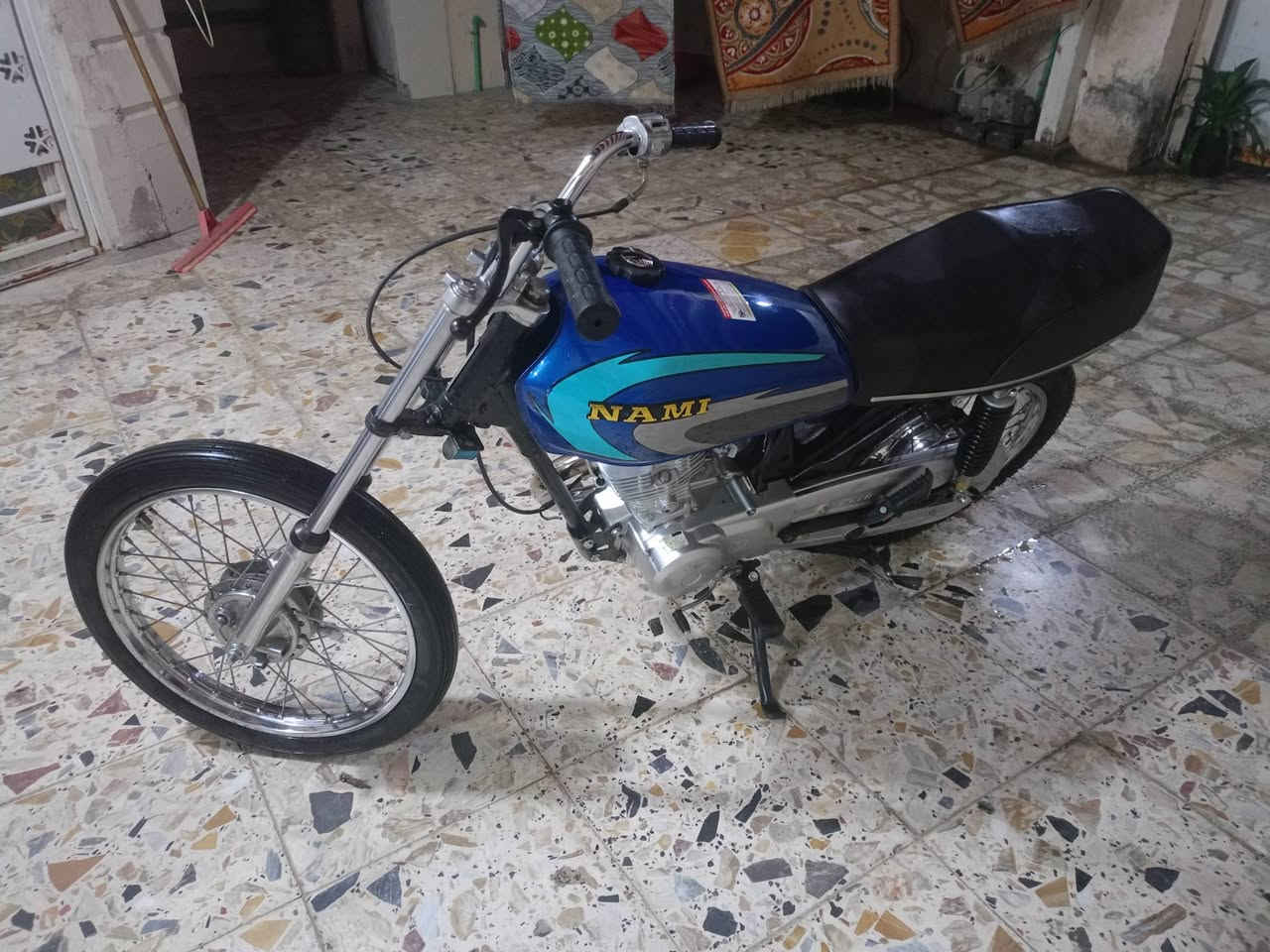 سلم عليكم اراني اصلي شلامجه البيع غراضه كامله دشبول جاملغت هاي غارضه كامله كله اصولي بسمي السعر 900وهاذ رقمي‏‪0786 530 6795‬‏
