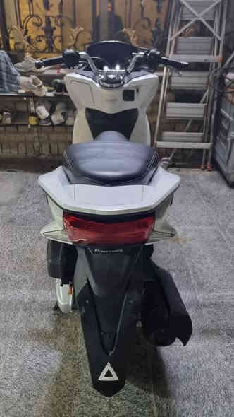 دراجة بي سي اكس جيل الثاني ياباني للبيع الدراجه جديده فول وما ناقصها ايشي صار فتره من نزلتها من الرمبه مكينة 125 محرك وكفرات جديده وبلاديه لون ابيض صدفي دراجه جديده
حساس ازدحام
حساس استان
سويج عدد 2
دهن كله موتل
السعر ٢٠ وبيها مجال
هاذا رقمي ***********
