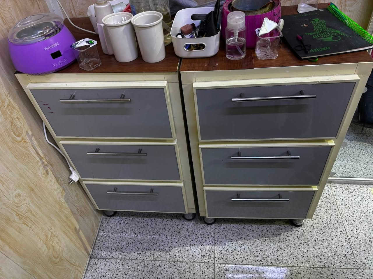 سلام عليكم غراض للبيع مجرات ومغسلة اقدام بحالة جيدة الاسعار موجودة بلصور الرقم *********** 
الموقع ورة المحافضة
