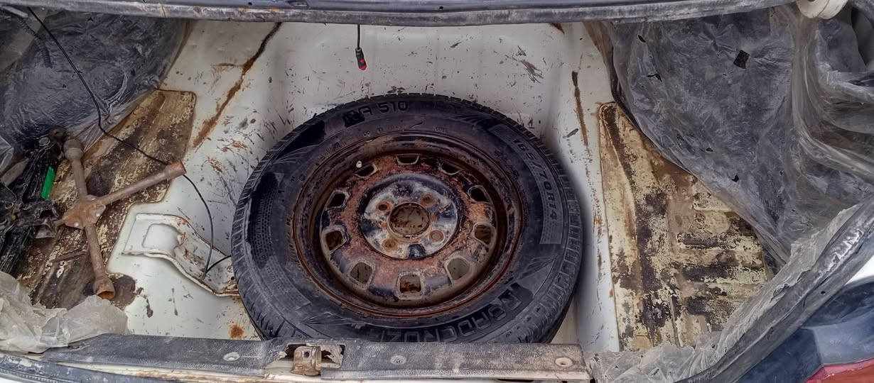 النترا موديل 1994 فرامات بلادي خياس مابيه التدفئة شغاله رقم بغداد بسمي السعر المطلوب 30 وبها مجال للشري   مكان ديالى الخالص جديدة الشط رقم الهاتف *********** صاحب السيارة
