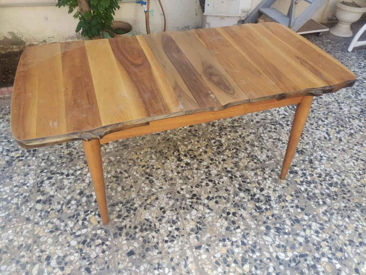 ميز طعام تركي مستعمل بدون كراسي يتكبر ويزغر قياس  ٧٧سم عرض ١٣٠ سم من مطبوك  عند الفتح الطول ١٦٠
السعر ٥٠ الف


**إذا كنت صاحب هذا الإعلان وتريد حذفه لأي سبب، رجاءا أرسل رسالة إلى الدعم الفني**