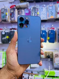 آيفون 13 برو ماكس • ٢٥٦ • بطاريه ٨٥%
