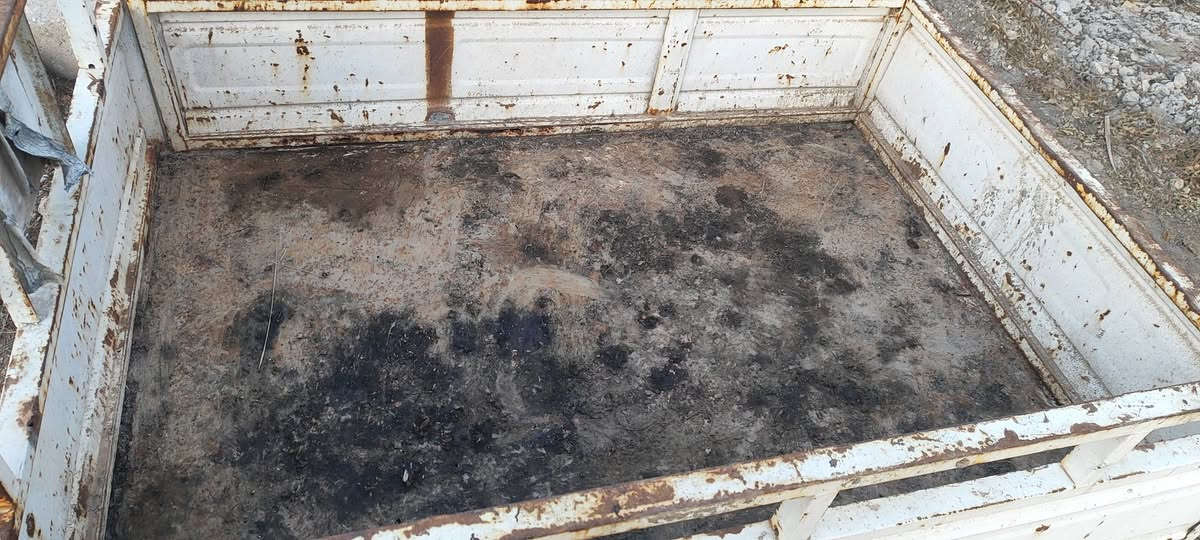 بدي للبيع نضيف سعره ٧٥ الف مكاني رميثه 
***********
