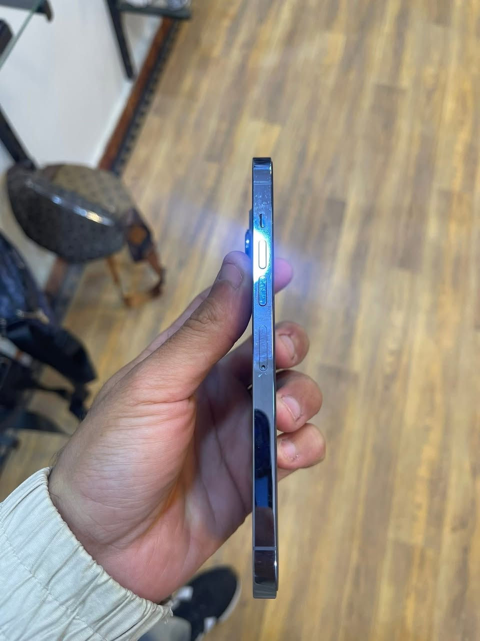 اليوم عندي
ذاكرة 1 تيره بطاريه 78 وتر ممفتوح 13 برو ماكس 
السعر لقطه 700 الف وبيه مجال ملحقاته كارتونه 
لتكلي تبيع بسعر ابو المحل الله شاهد ربحي بيه قليل ورخص من المحل شرط يوصلك المندوب تستلمه وتغطه بلماي كدامه 
اكثر من هيج ضمان متحصل توصيل كل المحافظات 10 الاف


**إذا كنت صاحب هذا الإعلان وتريد حذفه لأي سبب، رجاءا أرسل رسالة إلى الدعم الفني**