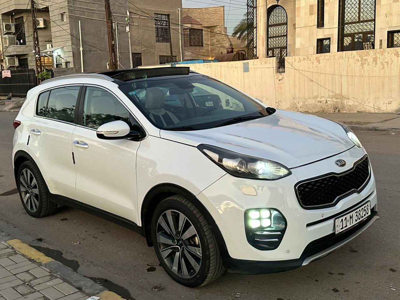 للبيع او مراوس بسيارة احدث وعالية  
سبورتج 2017 خليجي رقم بغداد دولي هزة ورقم جديد
فول مواصفات عده البصمه 
محرك ٢٠٠٠ دوش المرغوب
السونار مرفق بالمنشور 
بنوراما 
جلد 
لد امامي
حساس امامي خلفي 
زراك لايت  
صدر امامي خلفي جديد
تخم تاير وباتري جديد 
كير محرك  مكفولات 
ترحيب مري شفط 
تبريد قطعتين 
سياره  خير من  الله 
ماشيه  180
مكاني تكريت 
سعرها 170 بيع مستعجل
للاتصال ***********
