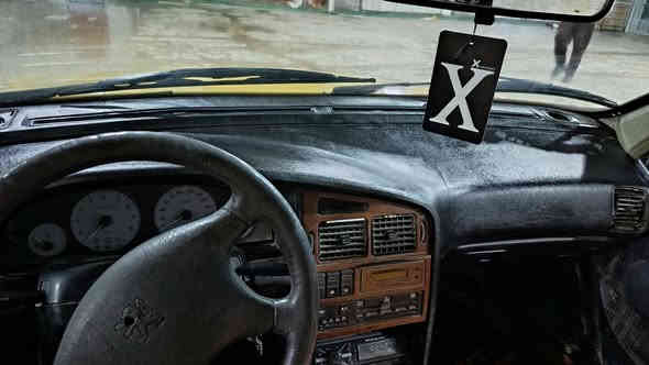 سلام عليكم للبيع بيجو بارص موديل 2010رقم مميز رقمها قادسيه تجي وتشوف بعينك لصوره تختلف عن الحقيقه كير ومكينه وحداديه كفاله تخم تاير جديد باتري جديد لايت زنون عالي ناصي سياره جاهزه عله اخر حبايه عليها هيئه 15الف  سعر 32وبيها مجال عنوان سياره ديوانيه سنيه رقم *********** وبي واتساب
