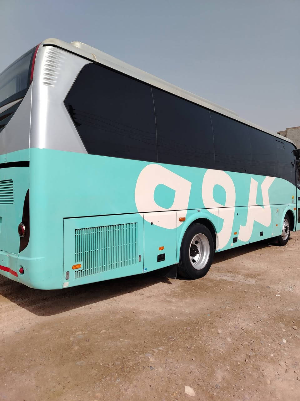 باص هايكر 36 نفر للبيع سياره جاهزه للشغل العنوان بغداد الدورة *********** السعر 240 وبي مجال بسيط
