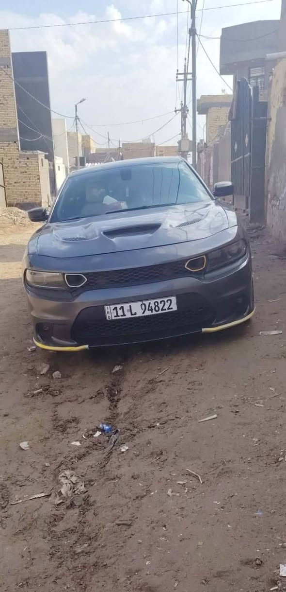 جارجر للبيع
موديل ٢٠١٨ 
بيهه بنيد وجاملع صبغ 
رقم بغداد انكليزي جديد
مداور ثاني يوم 
بيع مستعجل السعر ١٤٥ 
للبيع الاتصال على الرقم *********** 
مامتواجد على الفيس فقط اتصال على الرقم .
