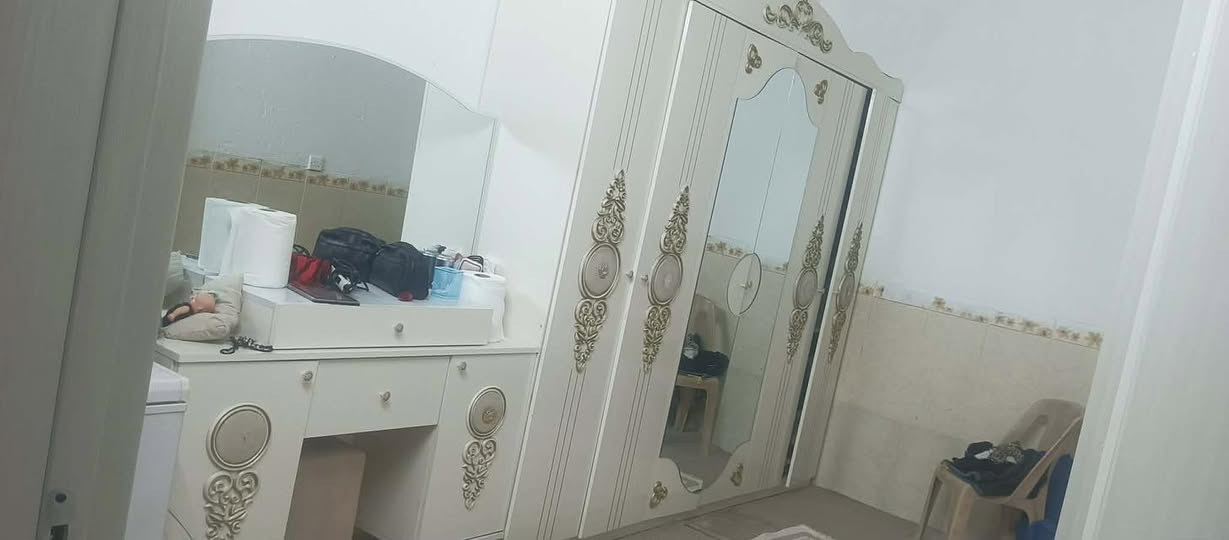 بۆ فرۆشتن هەولیر  هەردووک تورکین هی یەک مالە تاخمەکە کاملە بەس دۆشەکی لەگەل نییە قەنەفەکە دەنەفەرییە بی عەیبە


**إذا كنت صاحب هذا الإعلان وتريد حذفه لأي سبب، رجاءا أرسل رسالة إلى الدعم الفني**