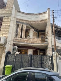 الكفاءات شارع امتياز • ١٠٠م • ٣ طوابق