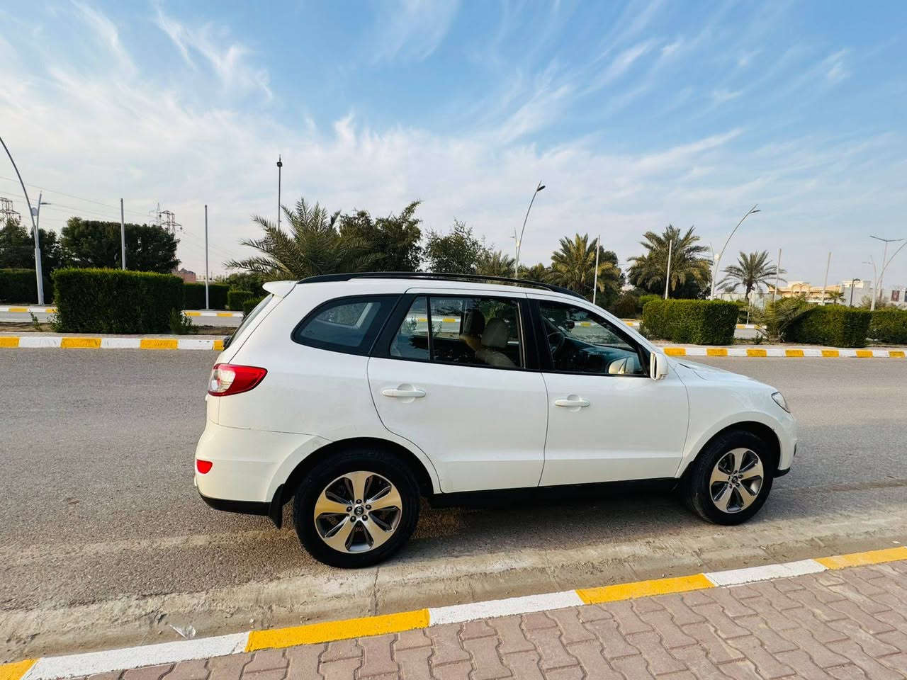 السلام عليكم
سنتافي ١٢خليجي
اعتذر عن الاقساط والوعده
#السعر169
⛔️فول مواصفات ماعدا البصمه 
رقم صلاح الدين دولي 26 شرط التحويل والغرامات والسياره بسمي، 
⛔️ سياره  مكفول
✅محركV6 مكفول وممفتوح
✅كير مكفول بدون عيب 
✅تدفئه تبريد شغال 
✅كير /محرك/صدر/كهربائيات/تخم تاير/ متحتاج اي مصرف
مكاني صلاح الدين تكريت
للاتصال ***********
