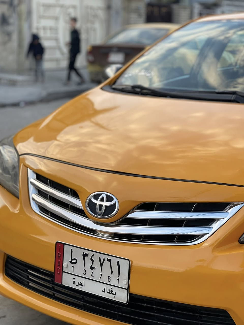 السلام عليكم
كورلا 2009 

امريكي 

محدثه 13 كامل 

مكينه 1800 مال 19  مكفوله شرط بدون تنقيص ولا دوانز نهائي 

صدر امامي خلفي نظيف 

تبريد ثلج 

السياره عليها ادامه كامله بلكات ومجاول وقاعده فيتبم وتنظيف الدكشن والجويتر  

رقم بغداد بأسمي 

هيئه وغرامات عليه  السنويه لل27 

حادثها بأمريكا تبديل بنيد وهنا بالعراق صار بيها بابيبن فقط  بدون دواخل 

السياره ليبل واحد عدا البنيد 

دوشمه جديده وارضيه و سفاري وشادلها شاشه اندرويد اصليه وكامرا بك 

تجي تشوفها نفس الصور 

السياره مال جناي بياع شراي متفيدك 

السعر 110 

مكاني الدوره ابو دشير

***********
