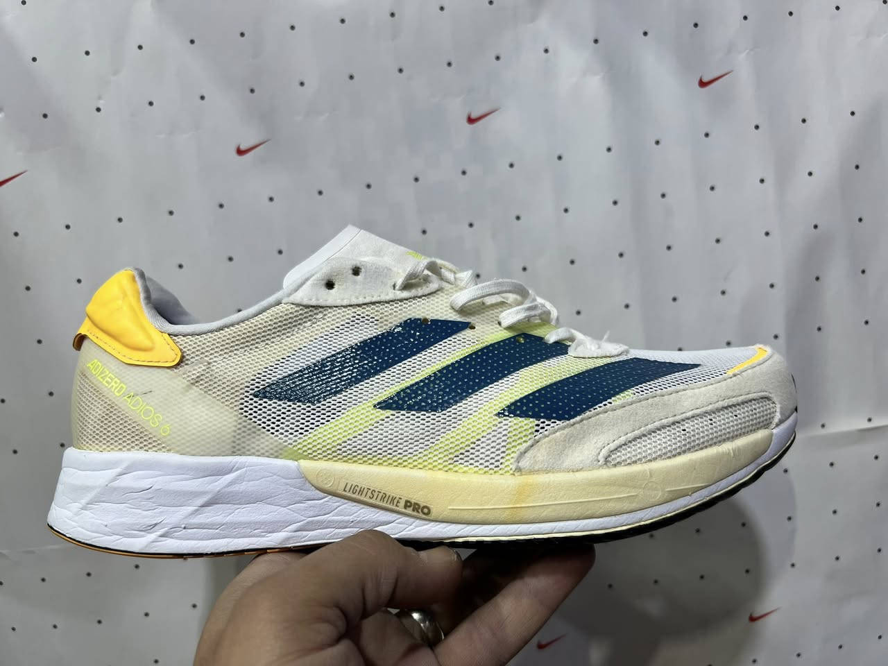 ماركات باله 

سوبر كريم 

مجموعه قياس   41

الاسعار مختلفه 

العنوان ؛ باب الشرجي سوك هرج مقابل مطعم الحاج محل ابو رحيم 

***********

توصيل 5
