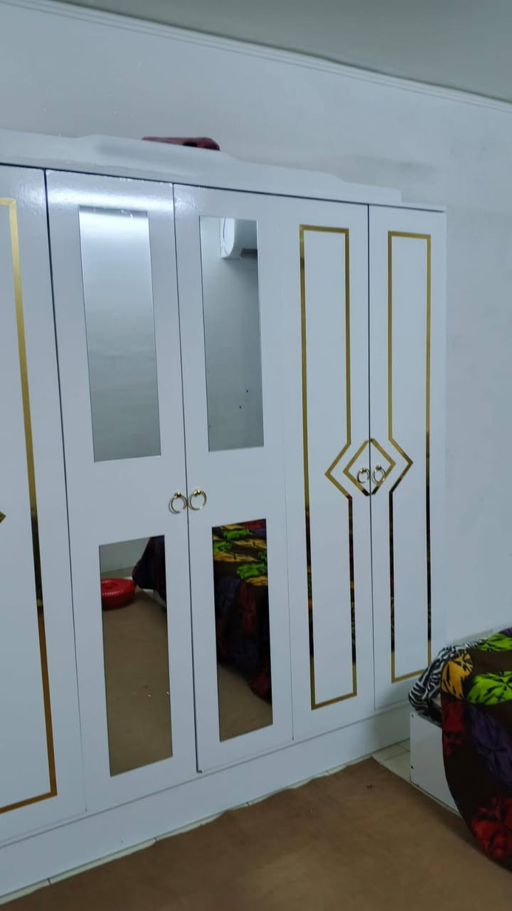 غرفه تركيه للبيع اي ضرر مابيه 5قطع السعر 400بدون الدوشك


**إذا كنت صاحب هذا الإعلان وتريد حذفه لأي سبب، رجاءا أرسل رسالة إلى الدعم الفني**