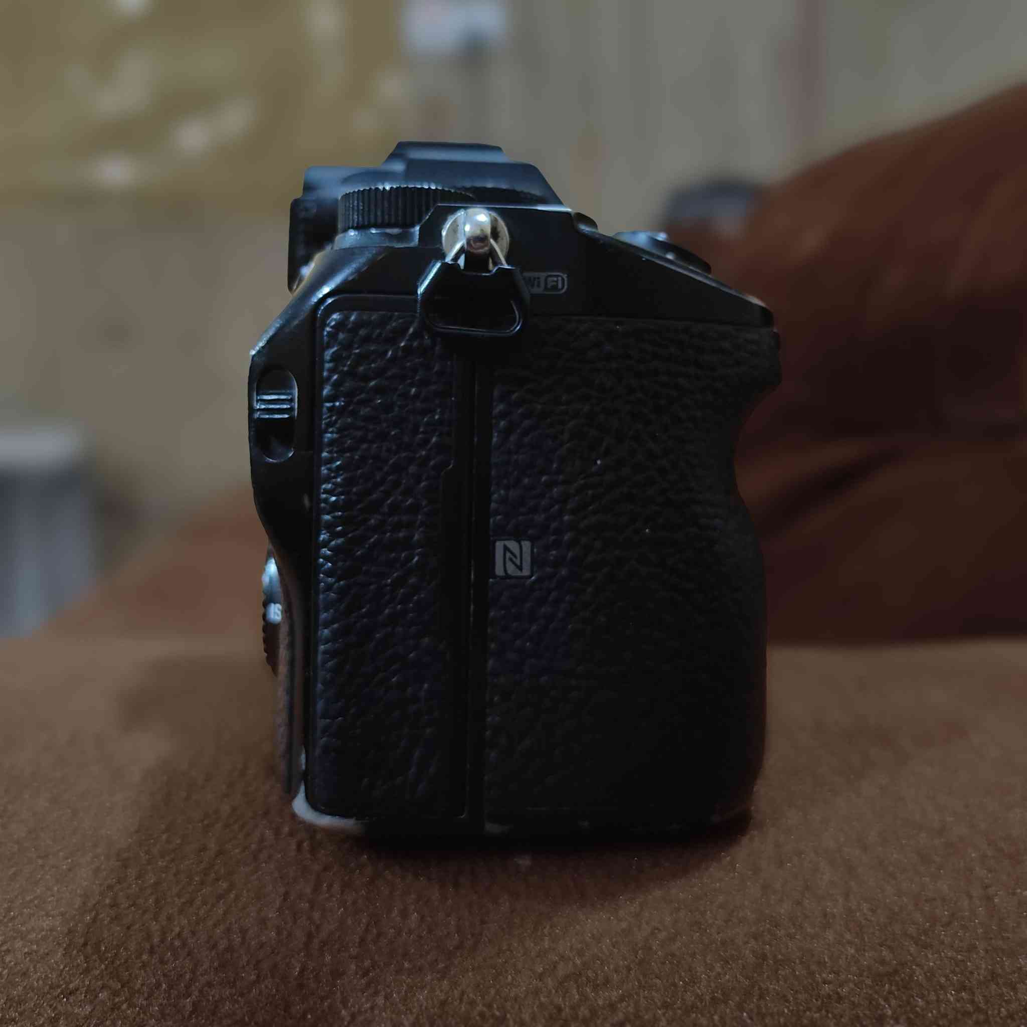 sony a7Riii
كاميرا سوني R مفطرة الشاشة لمس شغال
كاميرا آداء 100% نضافتها مثل ما موجود بالصور
Shutter 70k
كارتون + بطاريه + شاحن 
 السعر : مليون و 160


**إذا كنت صاحب هذا الإعلان وتريد حذفه لأي سبب، رجاءا أرسل رسالة إلى الدعم الفني**