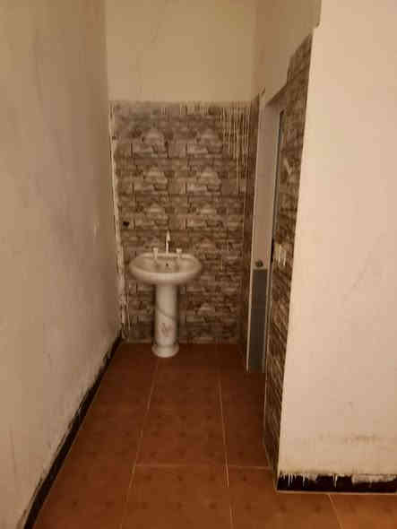 دار زراعي للبيع 
زراعي المشواك 
مساحه 200م 
البناء 100م معزوله 
وقطعه 100 بابهه وحده 
بناء مسلح غرفه + صاله + مطبخ + صحيات 
نقل اسهم من صاحب الارض
السعر 44 مع المجال 
للاستفسار اكثر مراسله الصفحه 
او اتصال ابو احمد 
***********
***********
