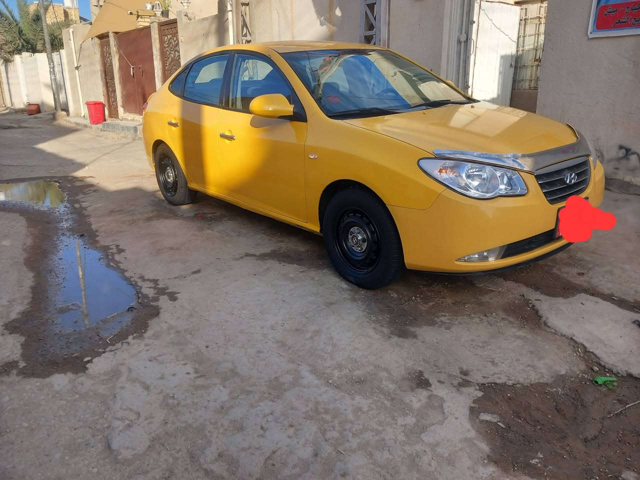 سلام عليكم النترا موديل 2010 ادوات كصه جنطه متومه طبق الاصل الماني. السنويه 29  محرك دوش 1600دكشن عالي مكفولات حداديه جديده تخم تاير مدوشمه سياره جاهزه تبريد ثلج تتفئى كهربايات كلهه شغاله مكاني بلعماره وشراي بخدمته ***********سعر 47وبيهه مجال قليل
