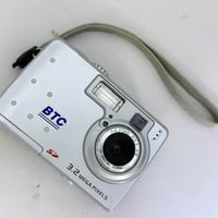 كاميرا رقمية