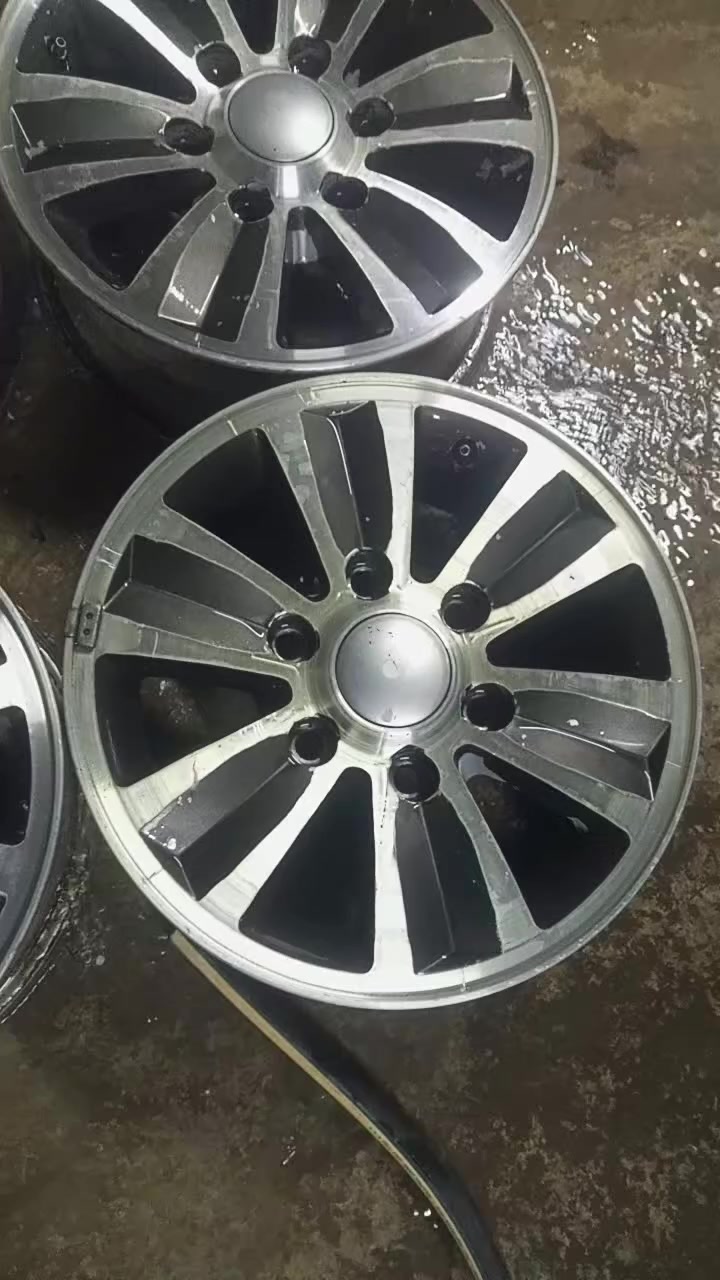 سلام عليكم 
رمضان كريم 
ويل اج وان اخو الجديد للبيع او مراوس بويل عادي***********
