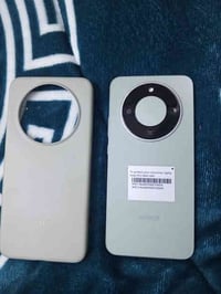 جهاز X9d5G ممستخدم اسبوع مع حافضة وغراضه كاملة السعر 350 العنوان مدينه...