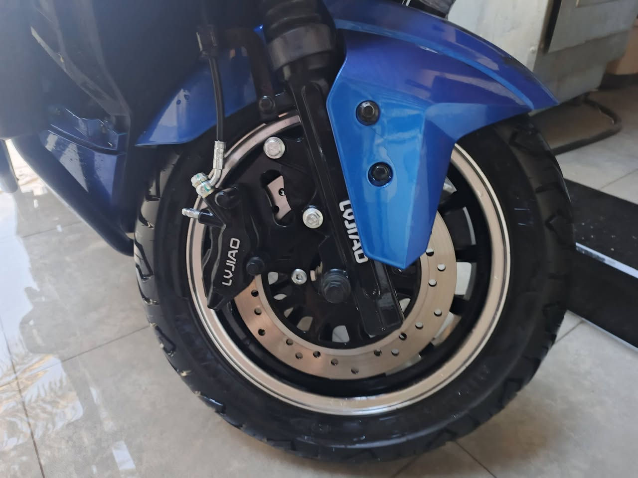 سلام عليكم
دراجه ساعقه للبيع 
موديل 2025

المواصفات 
6بطاريات مسطرة
ملف 2500
بصمه 
سويج
كرتات تشغيل شاشه  2 
 دراجه فول موصفات كلشي ما بدل بيهه دراجه كفره امام  نكسر و ماصده اماميه فقط السعر عل خاص


**إذا كنت صاحب هذا الإعلان وتريد حذفه لأي سبب، رجاءا أرسل رسالة إلى الدعم الفني**