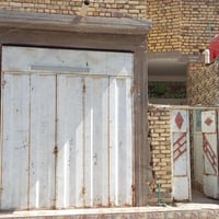 محل للايجار • شارع الحسينية • مقابل كوزمتك اسعد