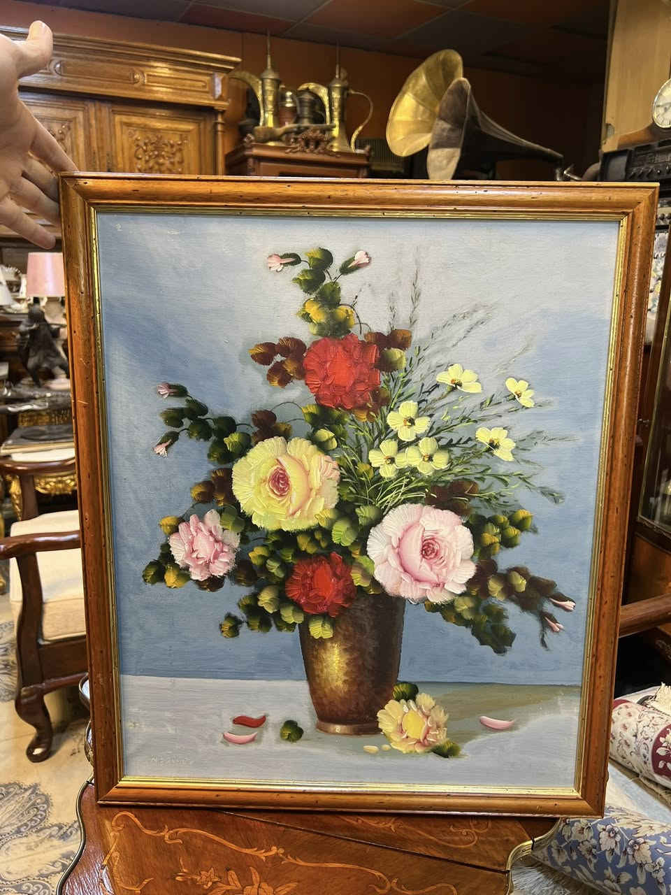 تشكيله انتيكات وتحف ونوادر 
*العنوان:بغداد الكسره قرب ملعب الكشافه داخل السوق الشعبي 
*للحجز والاستفسار عن الاسعار يرجى التفضل على الخاص ومراسله الصفحه او الاتصال على الرقم. ***********
*يوجد توصيل الى كل محافظات العراق 
*يرجى التاكد من الطلب قبل مغادره المندوب
#antique #انتيكات #تحف #نوادر #راديو #اثاث #كريستال #زوالي #كلاسيك
