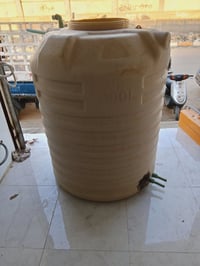 1000 لتر مفطور قليل من جوه  سعره 30  07813494721 واتساب
