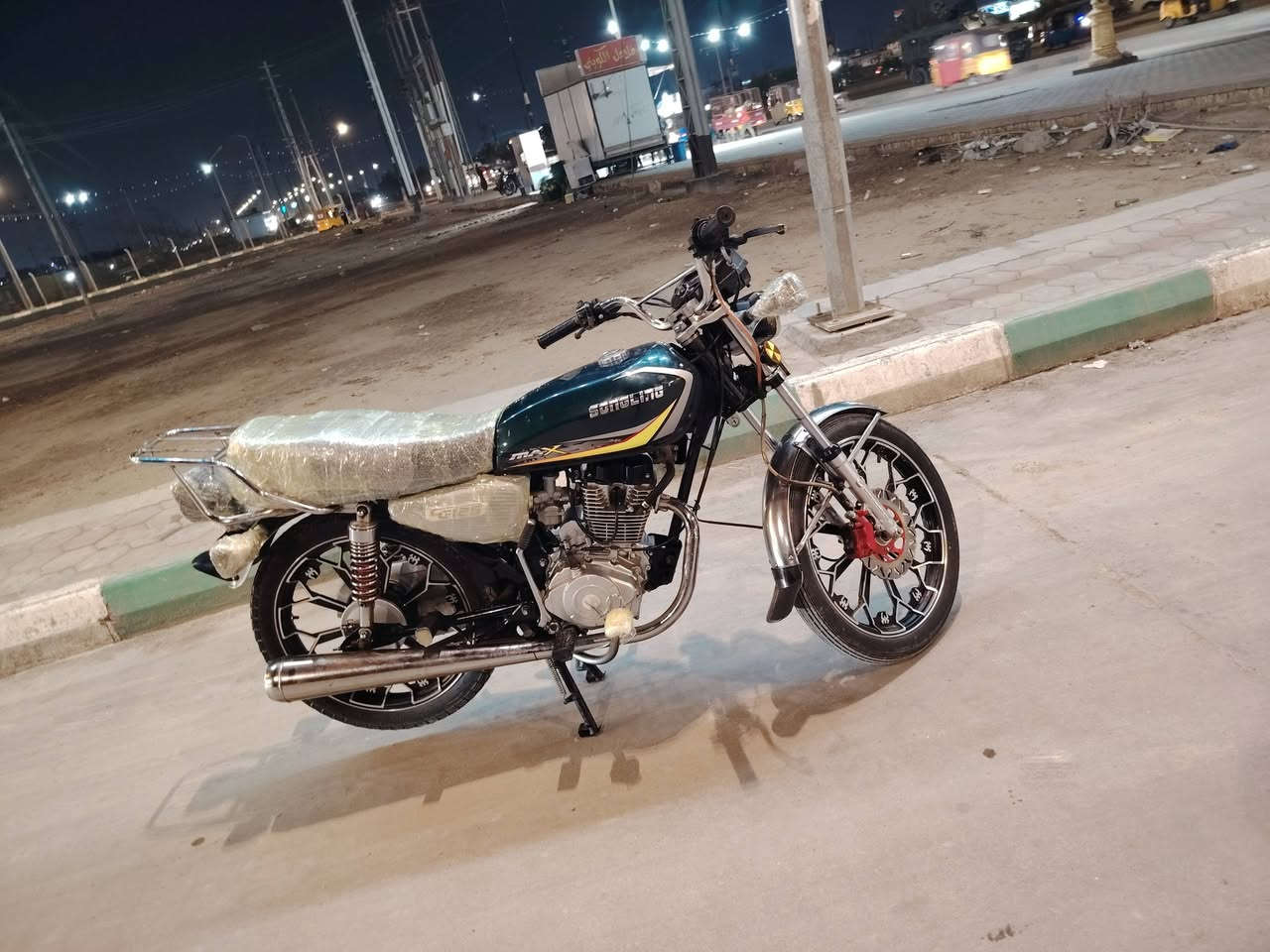 دراجه لبيع سيفان موديل 2024 طالعه ب2025 مكفوله كفاله عامه وصل أوراق سكنر عنواني العماره ابو رمانه الشراي يتصل ***********
