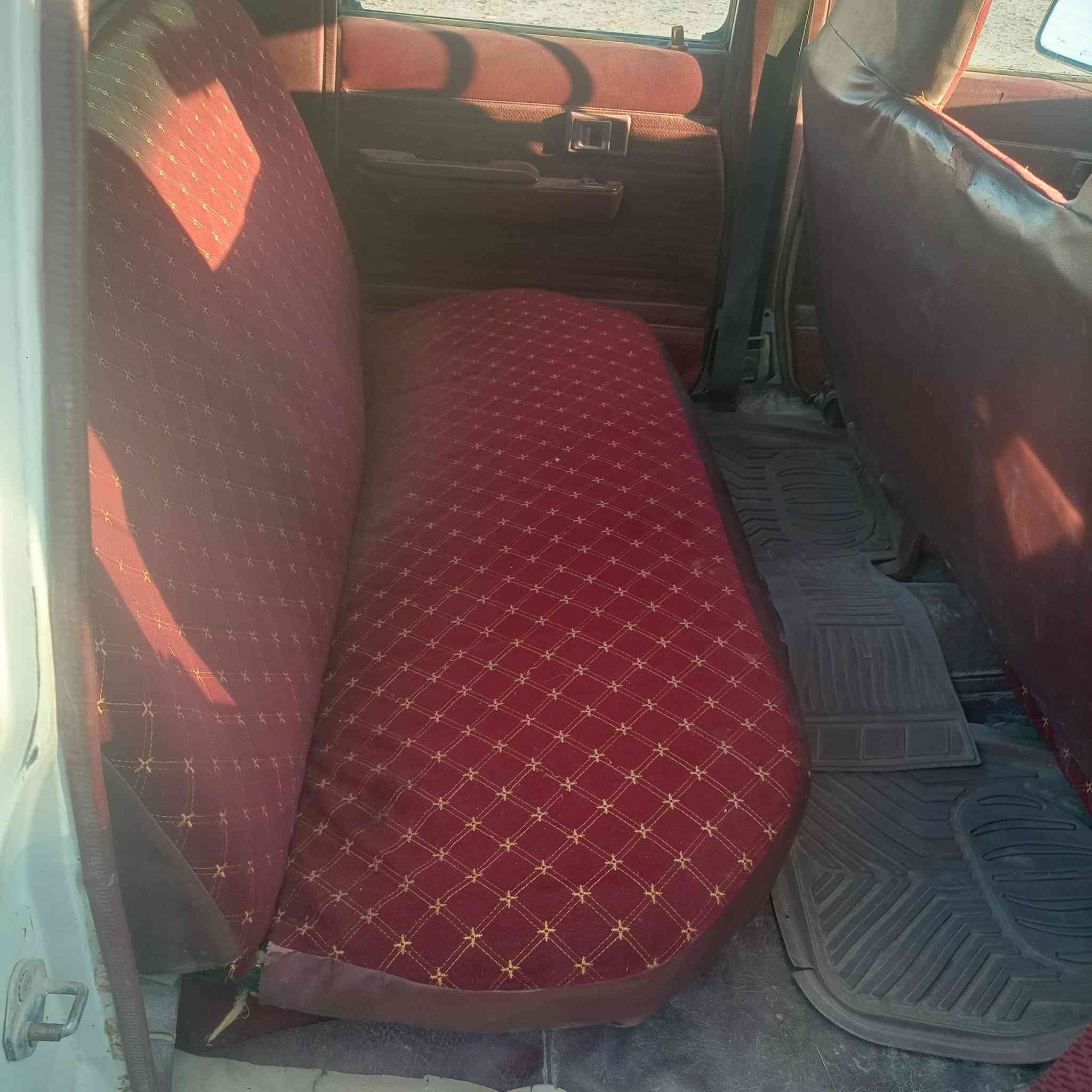 السلام عليكم للبيع بكم موديل 95 مشروع وطني سنويه تنتهي بشهر 7 المكان تكريت السعر 65 بي مجال قليل للاستفسار الاتصال ***********
