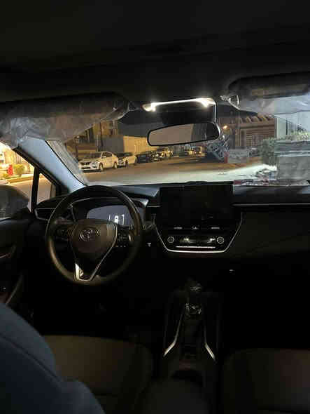 كورلا موديل 2025 هايبرد شكل الأمريكي 
زيرو ماشية 1600 يعني الف و 600 كيلو 
ويه أرقامها يعني تترقم بغداد 
فتحة سقف 
السعر 21 مليون و 250 الف 
مكان السيارة بغداد زعفرانية
***********
***********
