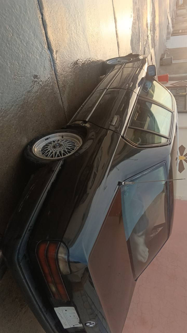 سلام علیکم/بی ام 735 مودیل 93فول فول مابیە اي ضربە عام للجمالیە  سلاید اربع جام کهرباء کشنات کهرباء تخم ویلbbsو تایرات جدید بجم عریض سیارە هوایە نضیف رقم کربلاء مشروع وطني بشرط تحویل و سنویە جدید کیر و محرک جدید بس محرک شویە بي بخار سعر 43و بی مجال شویە مکاني کرکوک/0750 784 5149 واتساب و رقم اجاوب ماسنجر كركوك, العراق
