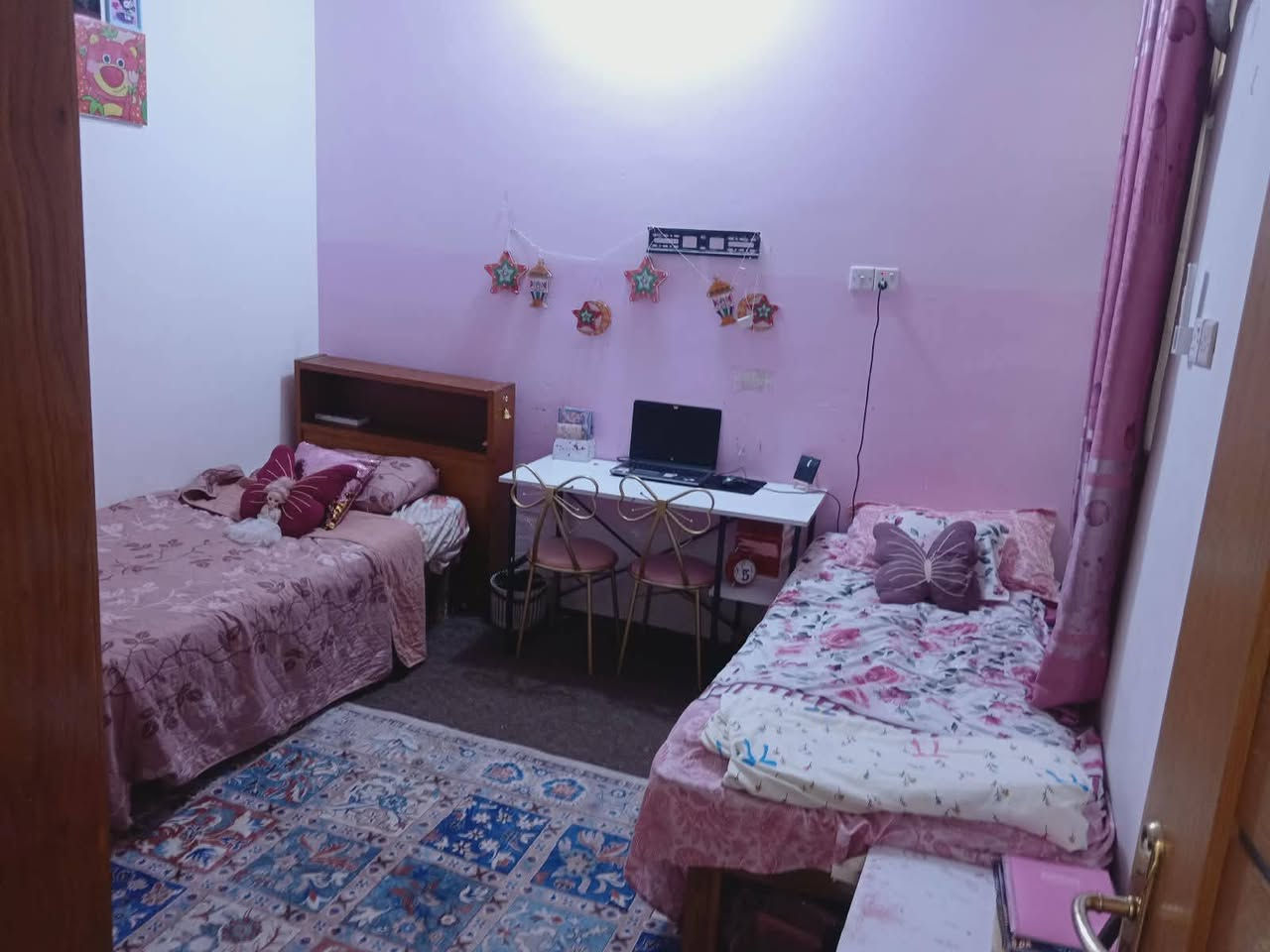 🏡 #بيت_للبيع_طابو_صرف50متر
📍#قرب_ملعب_كربلاء_الدولي_حي_الرساله 
التفاصيل:_
✅ المساحة: 50 م²
✅ طابو صرف
✅ طابقان
🔹 الطابق الأول: صالة، استقبال، مطبخ، صحيات.
🔹 الطابق الثاني: غرفتا نوم، صالة، صحيات.
📞 للتواصل:   🚩سيد حسين للعقار 🚩
*********** ☎️            ***********☎️
