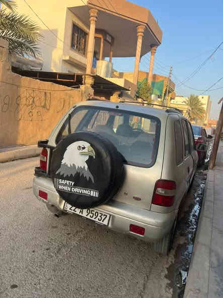 كيه اسبورتج موديل 2000 للبيع 
كلشي جهاز بي 
محرك نفسهه مامحوره
سنويه جديده 
ابواب بصمه رقم اربيل او بسمي 
تحويل ثاني يوم مكانهه ديالئ سعرهه50 او بي مجال ) ‭٠٧٧٠ ٧٣٨ ٤٩٩٦‬
