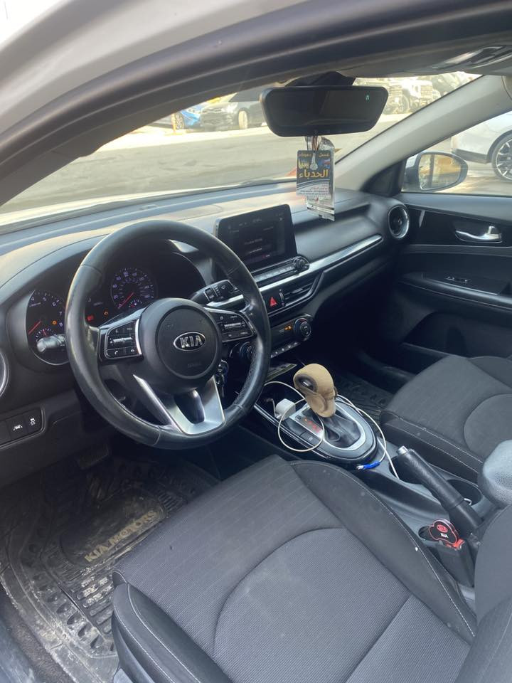 فورتي سبورت 2019 نص فول سلايد تحديد مسار رادار امامي ضرر جاملغ ونص باب الأمامي وبيها ملاحضات  السعر خاص 
 ***********
المحرك 
20 دوش بدون دواخل بدون ايرباك
