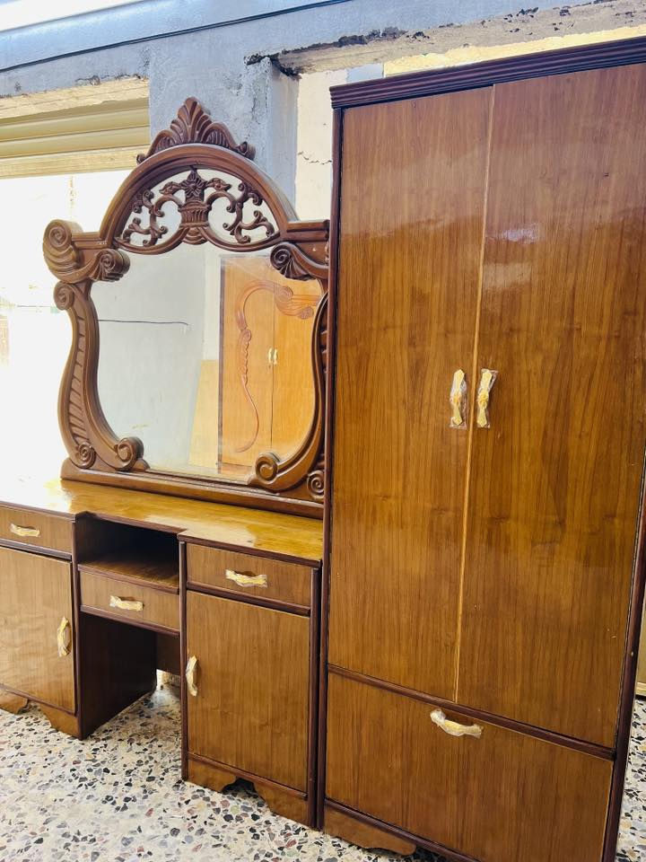 غرفه ام  السته داخل خارج صاج سعر 580  مدينه صدر واتساب *********** اكو توصيل 🚚.
