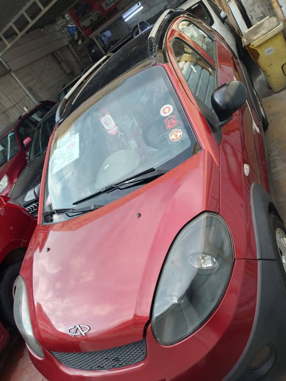 السلام عليكم
شيري موديل 14
مكفول من الضرب لا تبديل 
بي بنيد جارد صبغ جماليه فقط 
كير محرك تبريد مكينه كفاله عامه 
تخم تاير شواصي مكفولات بلادي 
سياره جديده معنا الكمله بل عافيه ياخذها يأخذها 
رقم  بغداد مشروع وطني بسمي تحويل ثاني 
سعار 54بي مجال شي بسيط 
العنوان بغداد الجديده نتصل تدلل
***********
